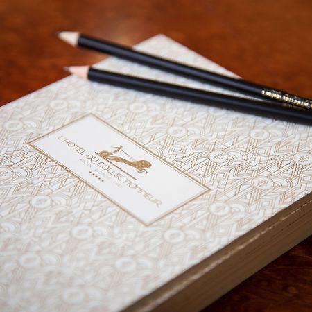 L'Hotel Du Collectionneur Paryż Zewnętrze zdjęcie The 2018 edition of the Oxford English Dictionary