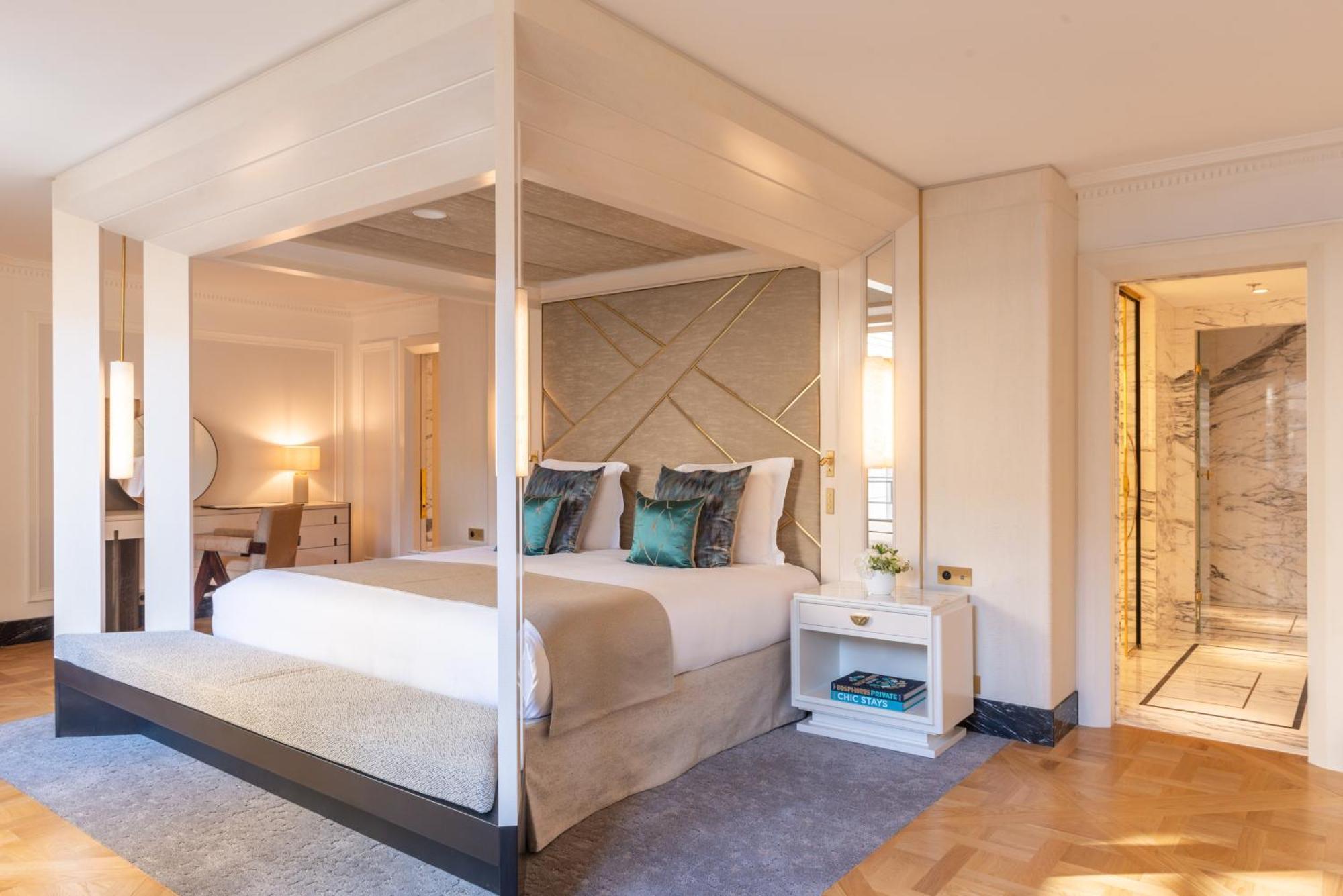 L'Hotel Du Collectionneur Paryż Zewnętrze zdjęcie A suite at The Savoy